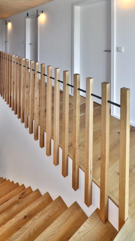 HolzbauGruber_Energiesparhaus_Treppengeländer_LandkreisTraunstein