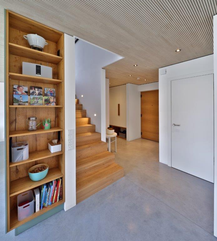 HolzbauGruber_Energiesparhaus_Stauraum_LandkreisTraunstein