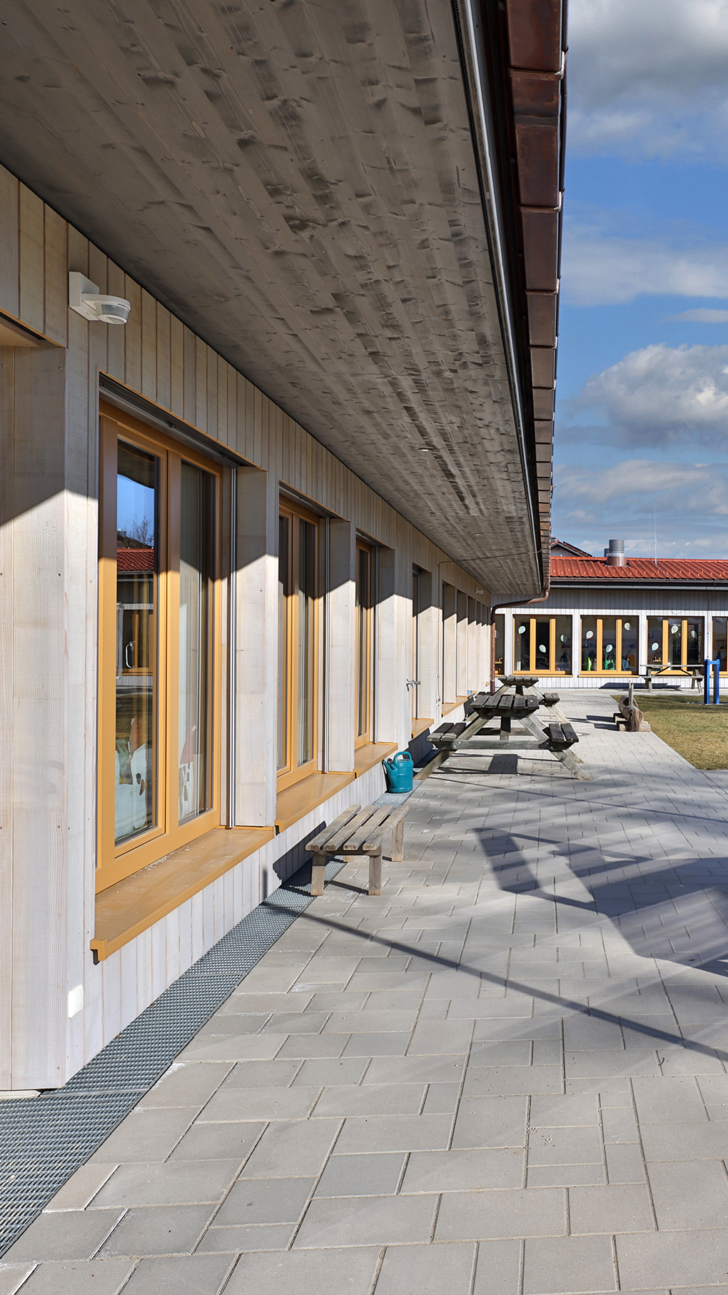 25 03 06 9866 2 25 03 06 9866 2